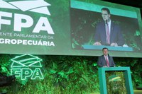 Na posse do novo presidente da FPA, ministro da Agricultura destaca grande papel da bancada para o setor agropecuário