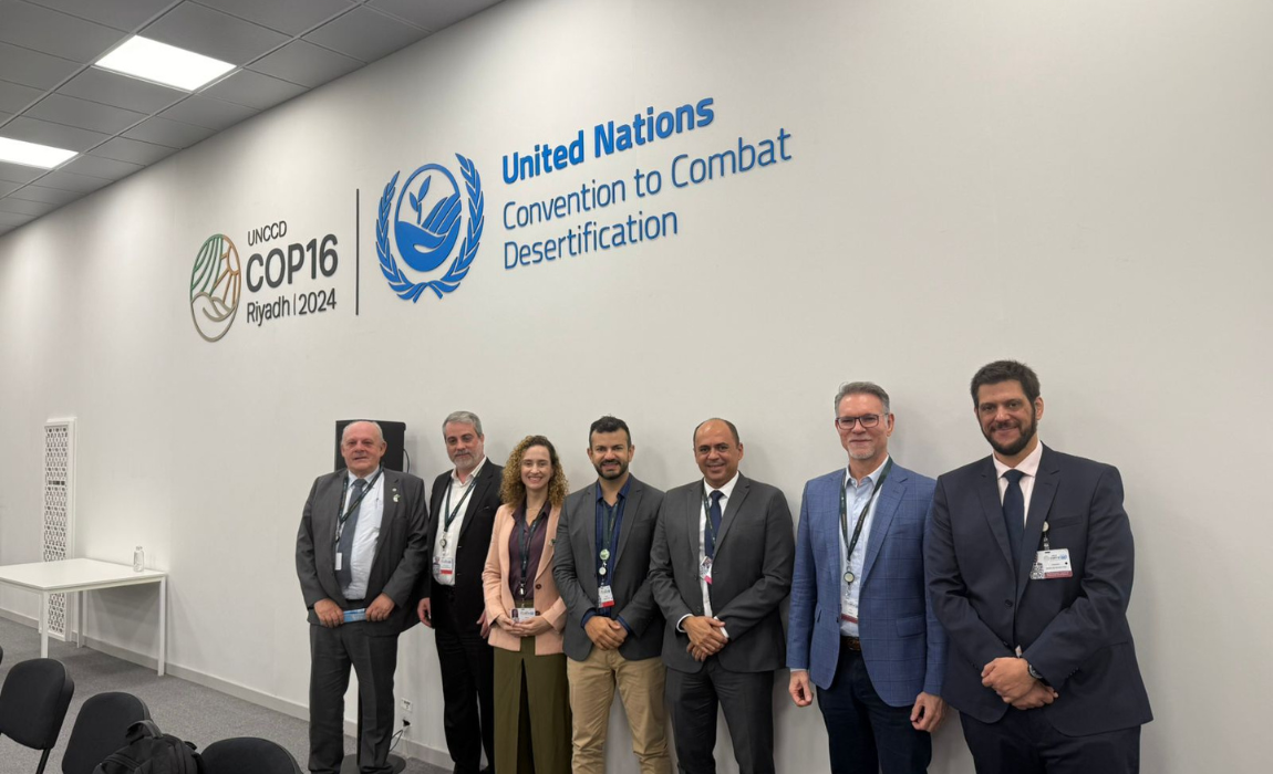 A Conferência reúne líderes de governos, setor privado e sociedade civil para discutir ações que auxiliem na gestão sustentável da terra