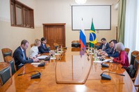 Mapa discute ampliação do comércio e cooperação técnica em reuniões com autoridades russas