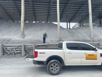 Mapa fiscaliza 11 empresas de calcário agrícola em SP e coleta amostras para análise