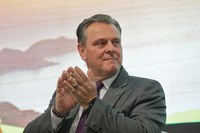 Ministro Fávaro participa de evento sobre transição energética brasileira e destaca potencial dos biocombustíveis