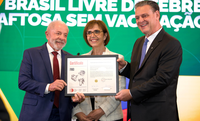 Com Lula, Fávaro participa de cerimônia na França que reconhece o Brasil como livre de febre aftosa sem vacinação