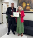 Superintendente recebendo o certificado em Brasília.jpeg