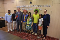 Ministro Carlos Fávaro anuncia apoio do Mapa para a produção de arroz no Xingu
