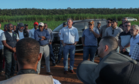 Ministro Carlos Fávaro reforça intenção de parceria Brasil e Angola na produção de alimentos