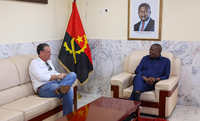 Ministro Carlos Fávaro se reúne em Angola com governador de Malanje
