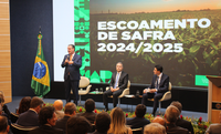Ministro Fávaro destaca esforços do Governo Federal para eficiência no escoamento de safra
