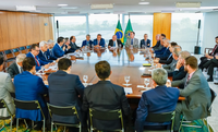 Para baratear alimentos, governo anuncia ações em parceria com setor privado