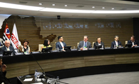 Ministro Fávaro participa de Fórum Empresarial Brasil-Bolívia em São Paulo