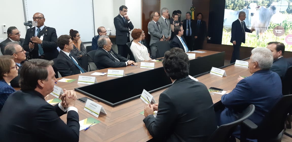 Secretário Fernando Camargo apresenta Observatório da Agropecuária Brasileira