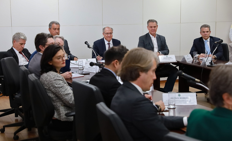 Comitê-Tarifas-EUA (1).png