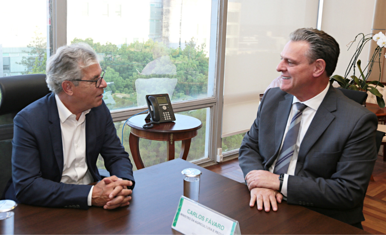 CarlosFavaro_JorgeViana (1).png