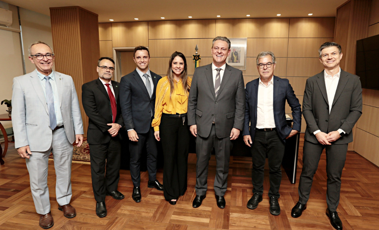 CarlosFavaro_JorgeViana (2).png