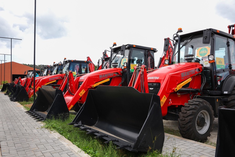 16-03-2026 Entrega de máquinas agrícolas (FB)-25.jpg