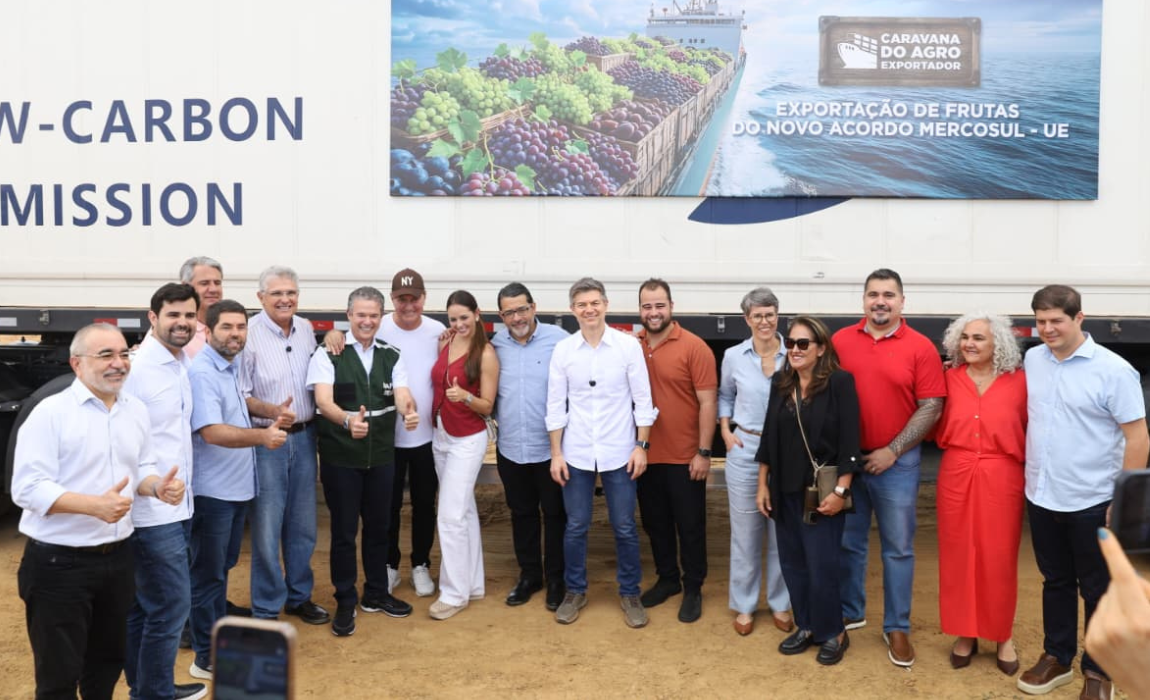 Ação realizada em Petrolina (PE) simbolizou o avanço da fruticultura brasileira com a entrada em vigor do acordo comercial
