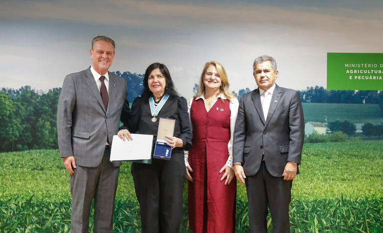 MEDALHA_MARIANGELA (4).png