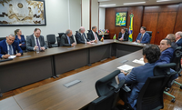 Ministro Fávaro realiza encontro para dialogar sobre avanços do biodiesel brasileiro