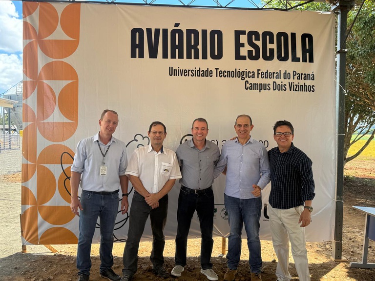 Foto_Aviário Escola_4.jfif