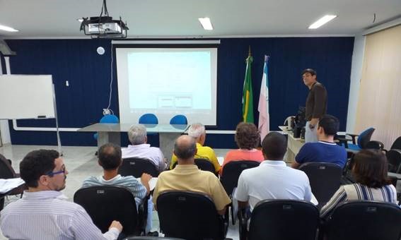 enagro treina  2 0910.jpg