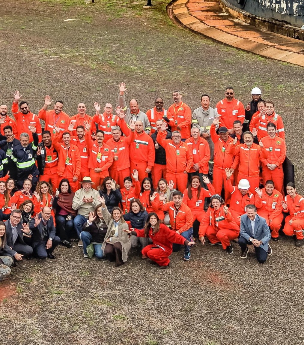 Ministro André de Paula participa da retomada da UFN-III e de entregas em Mato Grosso do Sul