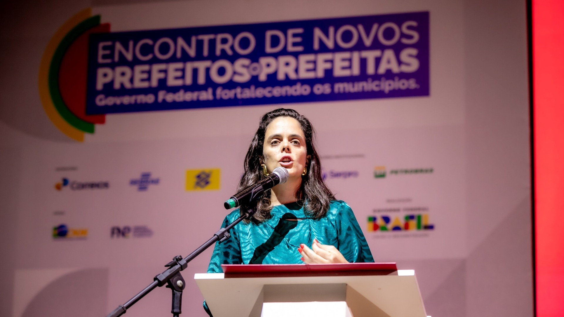 AGU confere segurança jurídica à plataforma Contrata+Brasil