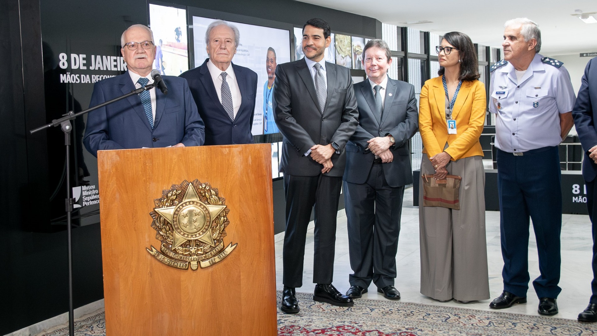 AGU prestigia cerimônia no STF que marca três anos do 8 de janeiro