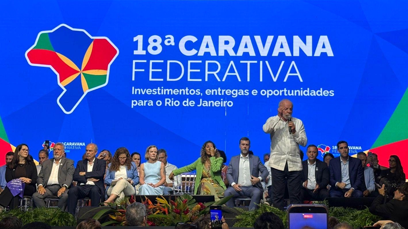 Oferta de suporte jurídico e soluções para regularizar pendências foram temas da advocacia pública em evento que contou com a presença do presidente Lula