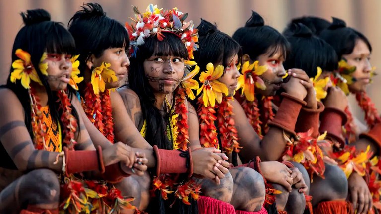 Indígenas_Marcelo Camargo-Agência Brasil.jpg