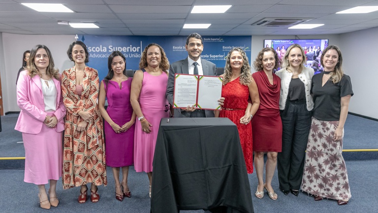 Portaria mulheres.jpg