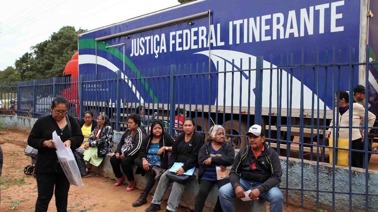 Moradores-de-aldeias-indigenas-projeto-Caminho-do-Acordo-JFMS-Divulgacao.jpg