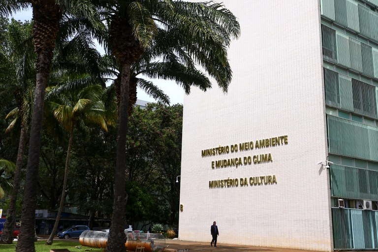 fachada-ministerio_ Marcelo Camargo Agência Brasil alta.jpg
