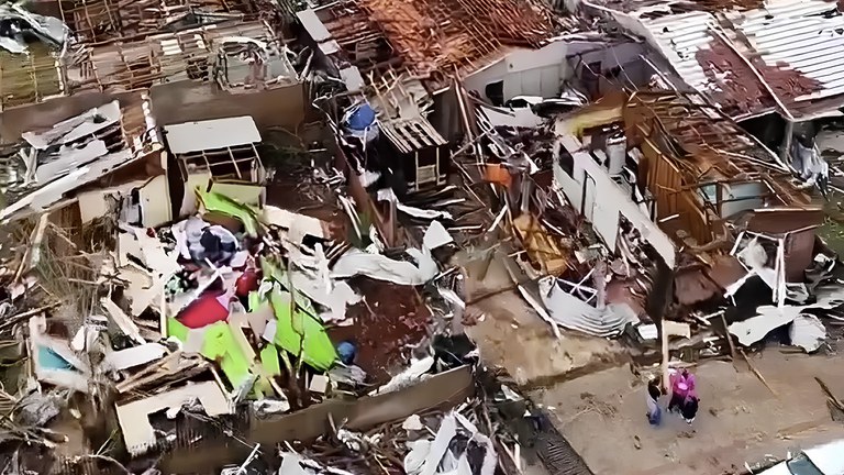 tornado reprodução_alta.jpg