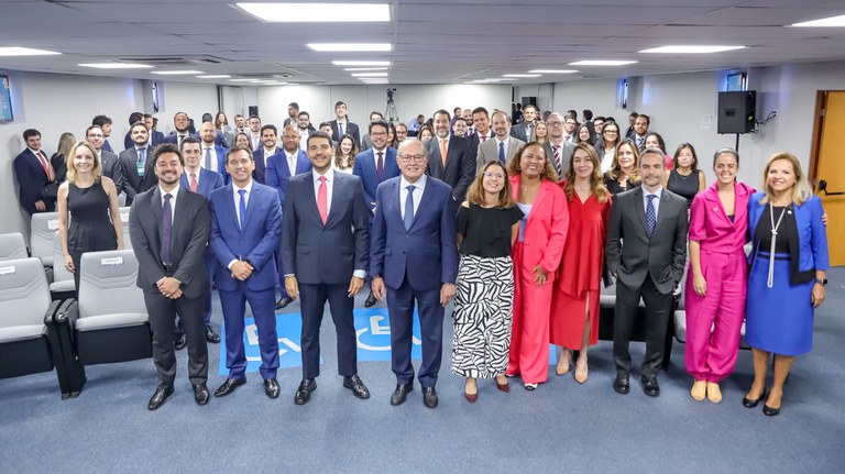 Aula Magna novos membros.jpg