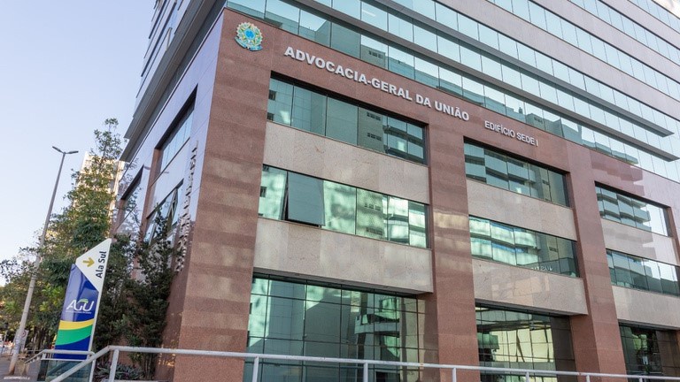 Foto capa ajustada.jpeg