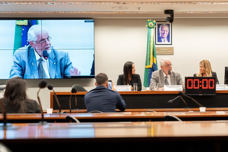 11.12.23 HTLV FINAL.jpg