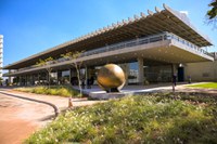 Brasil celebra 40 anos da resposta à aids com exposição que honra histórias, lutas e conquistas