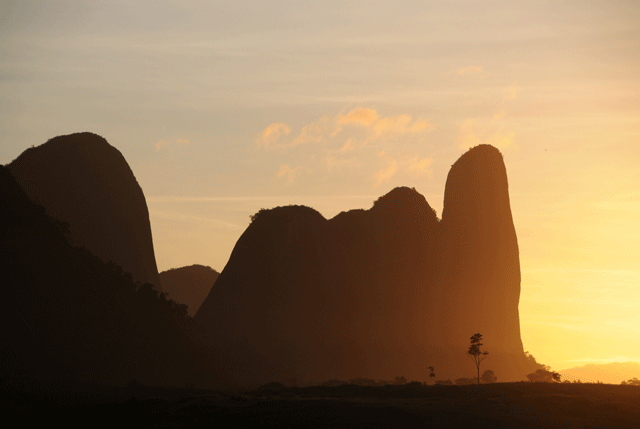 Nascer do sol (ES)