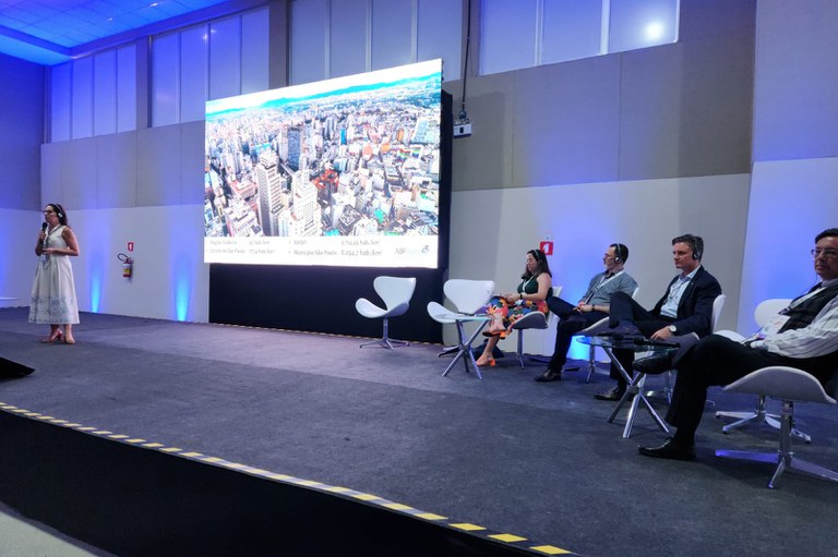 WhatsApp Image 2023-11-22 at 15.47.29 (1).jpeg