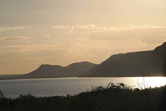 sfrn_050-d-pe0240-lago-da-barragem-itaparica-no-rio-s-francisco-nova-petrolandia-br316-pe.jpg