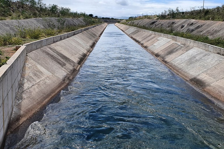 Canal do Projeto de Integração do Rio São Francisco em Pernambuco