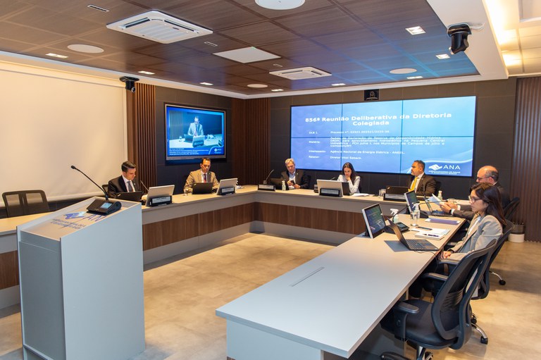 Diretoria Colegiada em reunião deliberativa