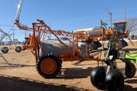 Dirigente da ANA apresenta benefícios da plataforma Águas Brasil para agricultura irrigada durante FIEGO em Cristalina (GO)