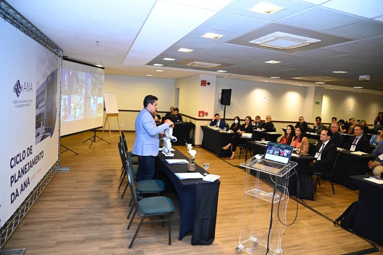 Palestra na abertura da Oficina