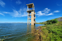 Maior açude do RN se recupera da seca dos últimos anos e volta a atender mais atividades que dependem de suas águas