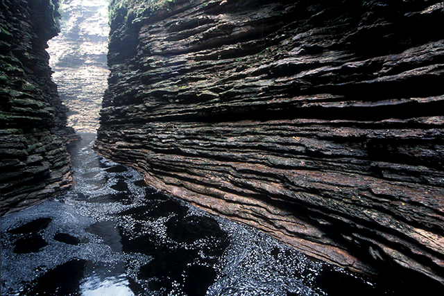 Canion da Cachoeira do Buracão - Chapada Diamantina (BA)