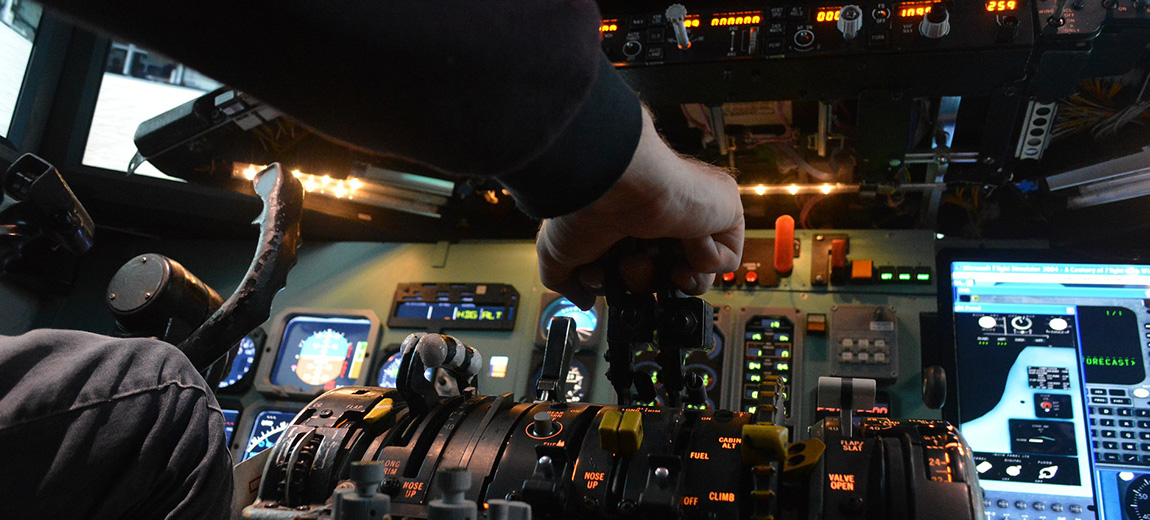 EUA liberam entrada de pilotos brasileiros para treinamento em CTACs