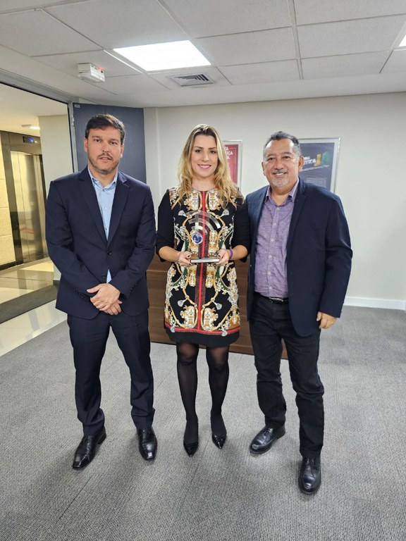 WhatsApp Image 2023-11-27 at 14.26.02 (1).jpeg