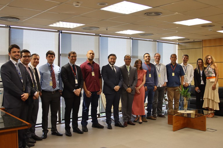 Foto do encontro no gabinete do conselheiro diretor da Anatel Alexandre Freire, em que a equipe da Auditoria Interna da Agência apresentou o trabalho desenvolvido