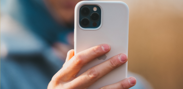 celular.png