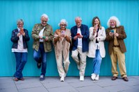 Anatel e UNESCO lançam projeto voltado à inserção digital de idosos